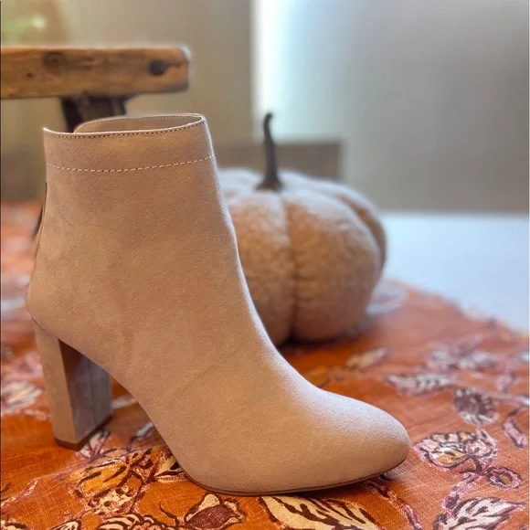 Woman’s Taupe faux suede ankle booties - Picture 2 of 5